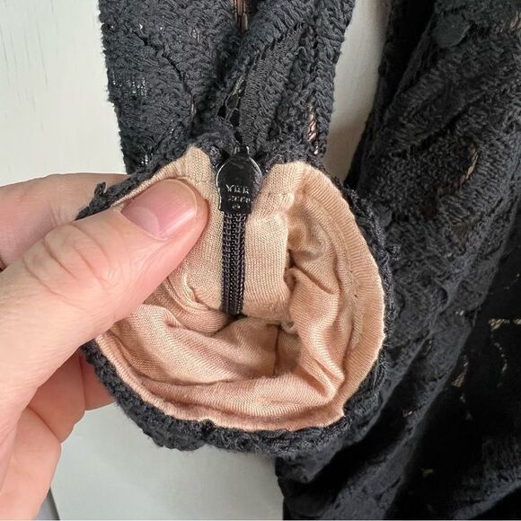 A.L.C. For Barney’s Black Lace Dress NWT - Picture 6 of 7